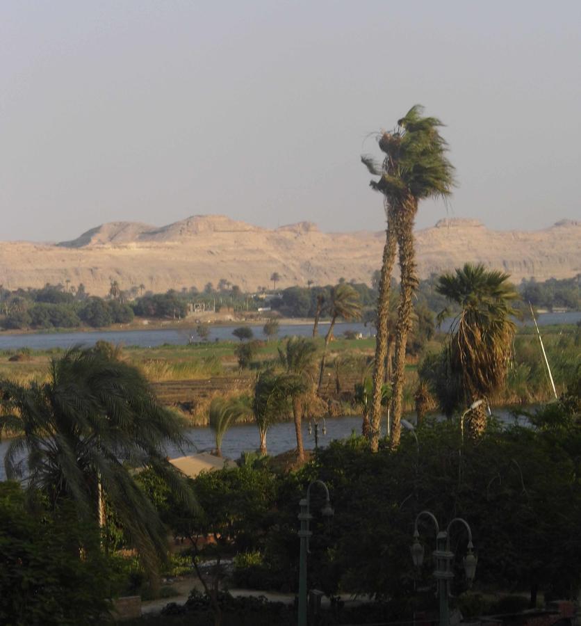Mg Nefertiti Hotel Al Minya Exterior photo