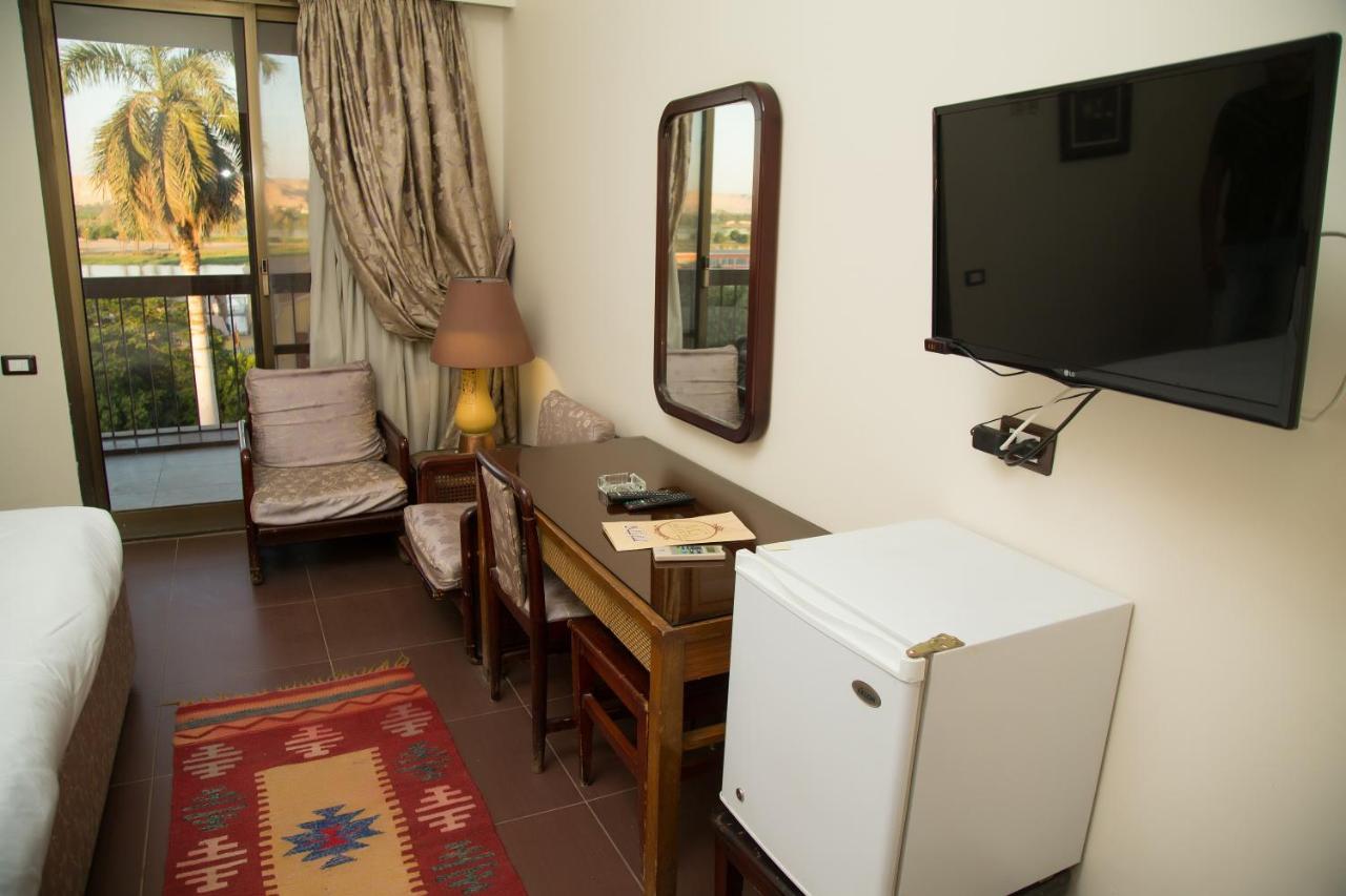 Mg Nefertiti Hotel Al Minya Exterior photo